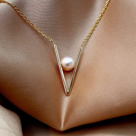 Solid 18K Gold Pearl Pendant Necklace 20 inch Length