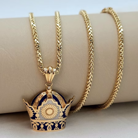 Solid 18K Gold Crown Pendant with Franco Chain 21.94 gr